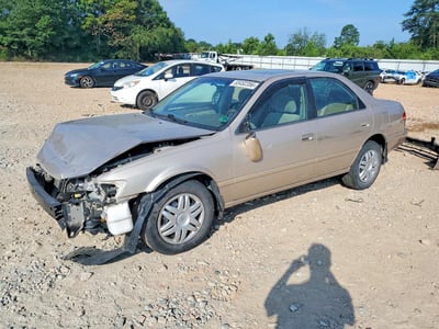 2000 Toyota Camry