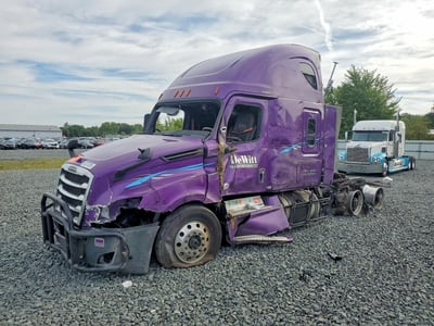 3AKJHHDR7NS****** 2022 Freightliner Cascadia