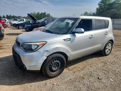 KNDJN2A22G7****** 2016 Kia Soul