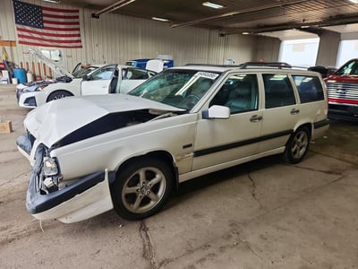 YV1LW5728V2****** 1997 Volvo 850 Series