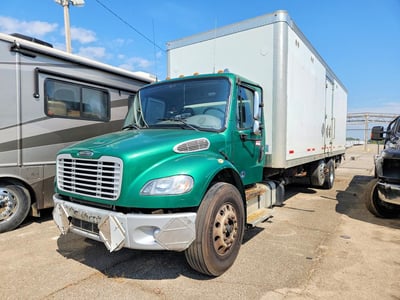 3ALFCYDT9HD****** 2017 Freightliner M2 106 Medium Duty