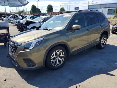JF2SKADC0NH****** 2022 Subaru Forester