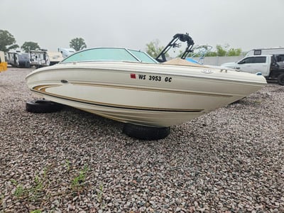SERV387***** 2001 Sea Ray Sea Ray 210br