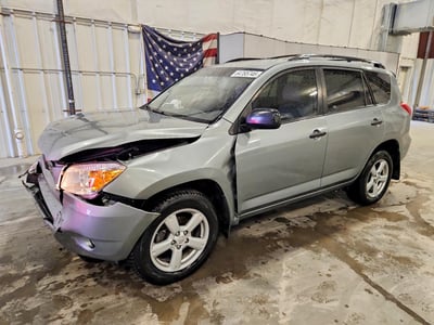 JTMBK35V185****** 2008 Toyota RAV4