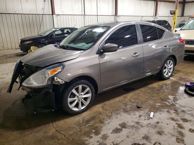 2015 Nissan Versa