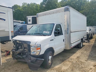 1FDWE3FN4RD****** 2024 Ford Econoline