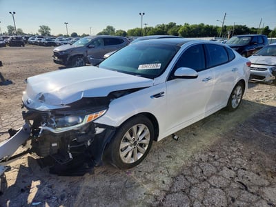 5XXGU4L3XJG****** 2018 Kia Optima