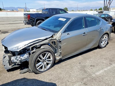 2021 Lexus IS