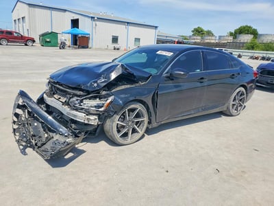 1HGCV2E3XJA****** 2018 Honda Accord