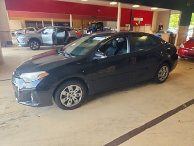 5YFBURHE0GP****** 2016 Toyota Corolla