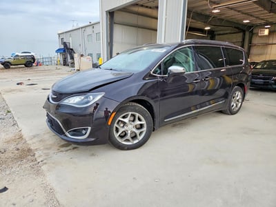 2C4RC1GG7KR****** 2019 Chrysler Pacifica