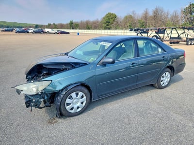4T1BE32K72U****** 2002 Toyota Camry