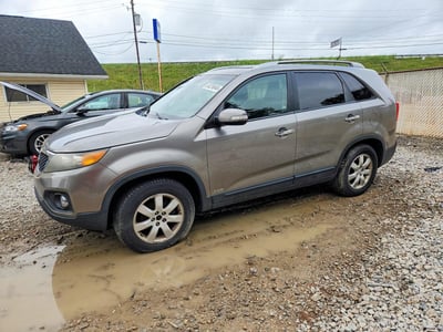 5XYKTDA18BG****** 2011 Kia Sorento