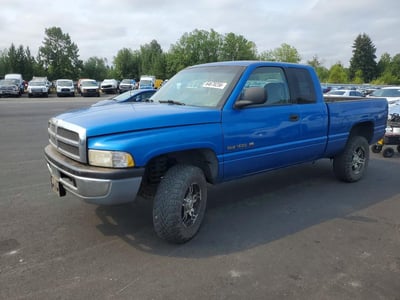 1B7HF13Y6WJ****** 1998 Dodge Ram 1500