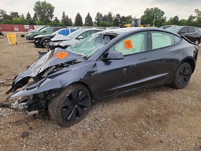 5YJ3E1EA6SF****** 2025 Tesla Model 3
