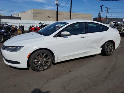1C3CCCBB5GN****** 2016 Chrysler 200