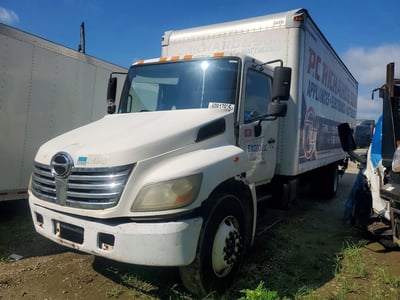 5PVNJ8JT882****** 2008 Hino 268