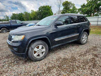 1J4RR4GG2BC****** 2011 Jeep Grand Cherokee