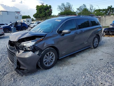 5TDKRKECXMS****** 2021 Toyota Sienna Hybrid