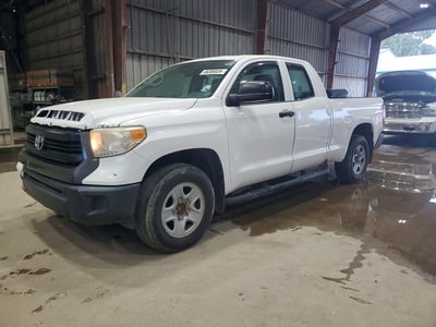 5TFRM5F13HX****** 2017 Toyota Tundra