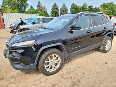 1C4PJMCB0HW****** 2017 Jeep Cherokee