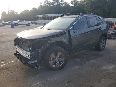 2T3W1RFVXRC****** 2024 Toyota RAV4