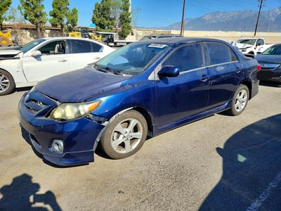 5YFBU4EE0CP****** 2012 Toyota Corolla