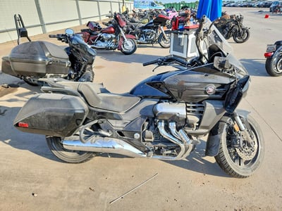 JH2SC7457EK****** 2014 Honda Ctx1300