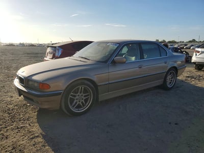 2000 BMW 7 Series