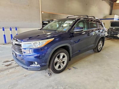 5TDDKRFH4FS****** 2015 Toyota Highlander