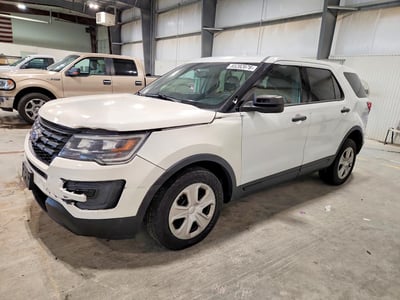 1FM5K8AR6GG****** 2016 Ford Explorer