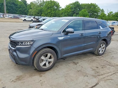 5XYRGDLC7PG****** 2023 Kia Sorento