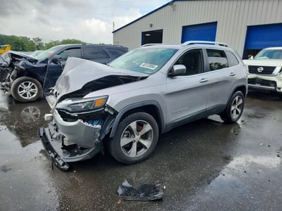 1C4PJMDX2KD****** 2019 Chrysler Cherokee
