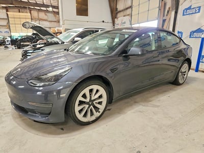 5YJ3E1EA0NF****** 2022 Tesla Model 3