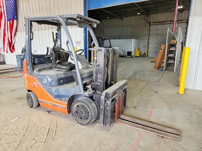 878** 2017 Toyota 7fdku40 Forklift