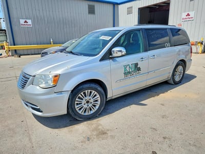 2012 Chrysler Town & Country