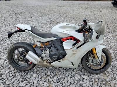 ZDMVABDS7PB****** 2023 Ducati Supersport 800