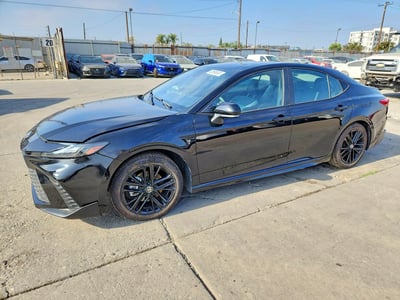 2025 Toyota Camry Hybrid