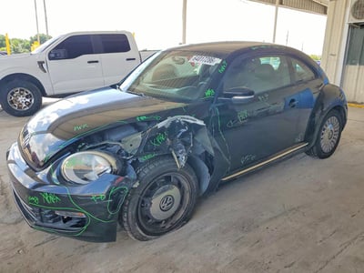 2013 Volkswagen Beetle