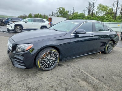 WDDZF4KB4HA****** 2017 Mercedes-Benz E-Class