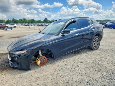 ZN661XUS8HX****** 2017 Maserati Levante