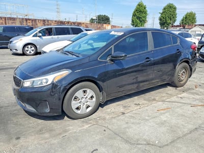 3KPFK4A75HE****** 2017 Kia Forte