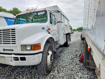 1HTSCAAL2YH****** 2000 International 4700