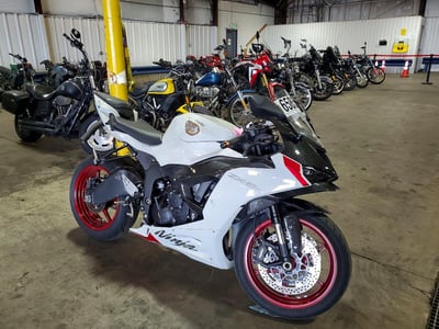 JKBZXJJ14SA****** 2025 Kawasaki Zx636jr