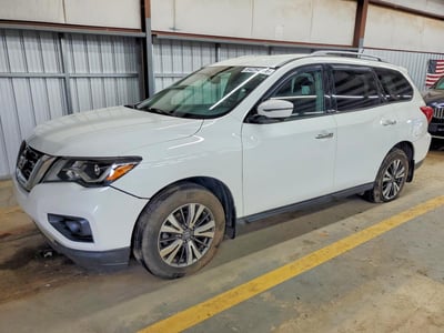 5N1DR2MM4HC****** 2017 Nissan Pathfinder