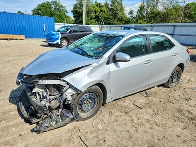 2T1BURHEXFC****** 2015 Toyota Corolla