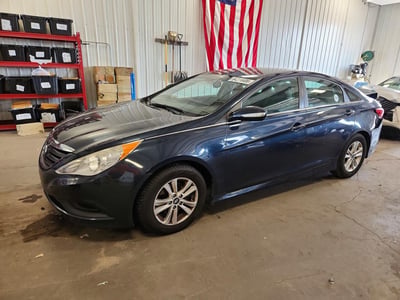 5NPEB4AC9EH****** 2014 Hyundai Sonata