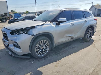 5TDFZRBH1NS****** 2022 Toyota Highlander