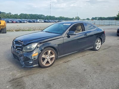 WDDGJ4HBXFG****** 2015 Mercedes-Benz C-Class