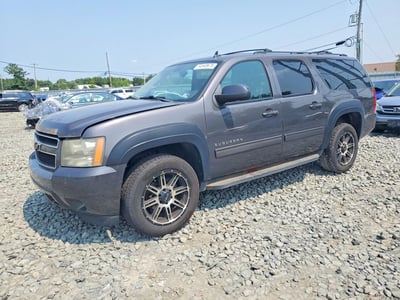 1GNSKJE3XBR****** 2011 Chevrolet Suburban
